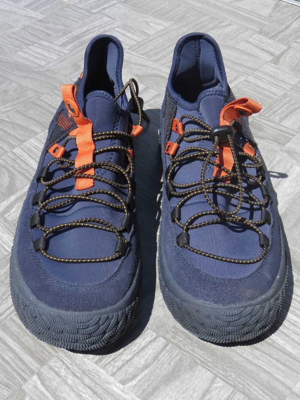Hybrid Green Label Momentum Low-Top Sneakers (model HGL3053)  mens sz9
